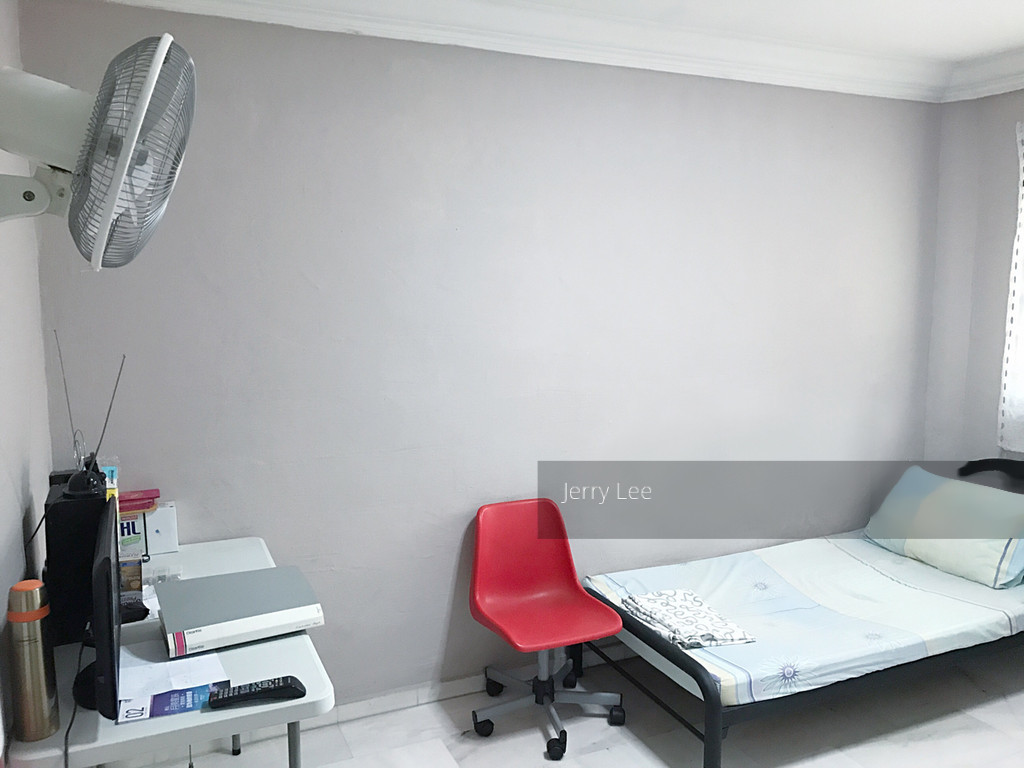 Blk 105 Jurong East Street 13 (Jurong East), HDB 4 Rooms #138287092